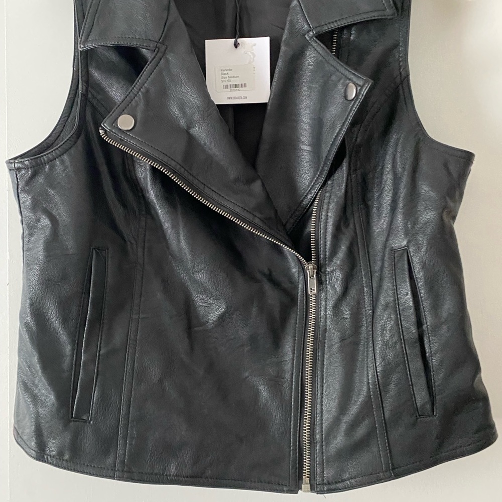 Black vest - Picture 2 of 11